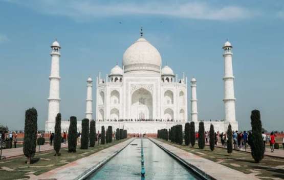 ESSENCIAS ORIENTAIS- ISTAMBUL INDIA E DUBAI ESSENCIAS ORIENTAIS- ISTAMBUL INDIA E DUBAI